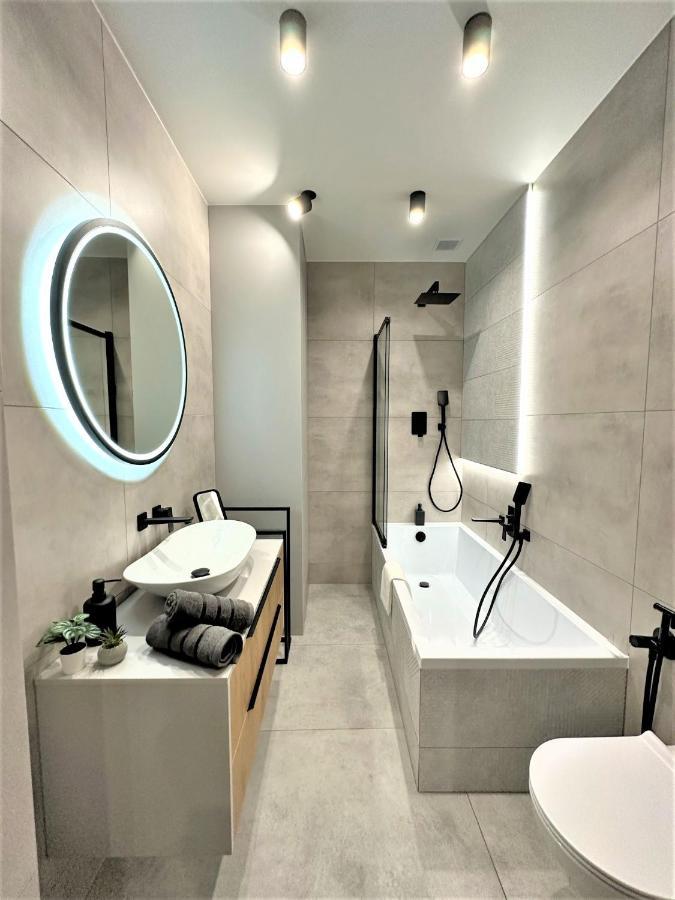 Luxury 100m2 Loft Design-apartment At Wawel + Netflix Krakau