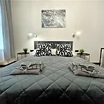 Luxury 100M2 Loft Design-Apartment At Wawel + Netflix